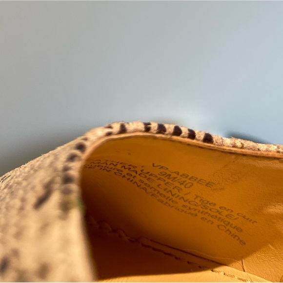 Vince Camuto Snakeskin Heels - Picture 6 of 7